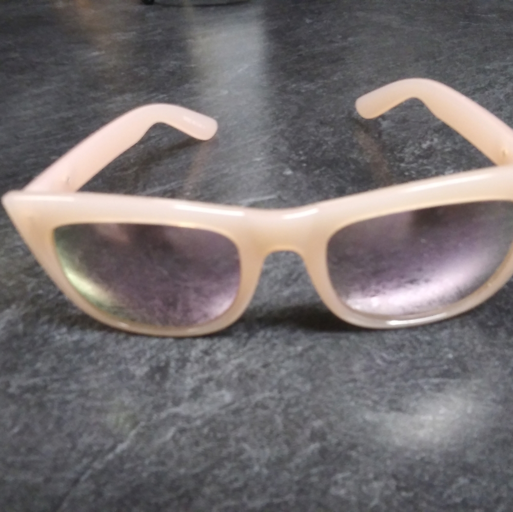 Pink hope sunglasses